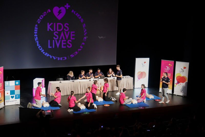 διαγωνισμός ΚΑΡΠΑ KIDS SAVE LIVES