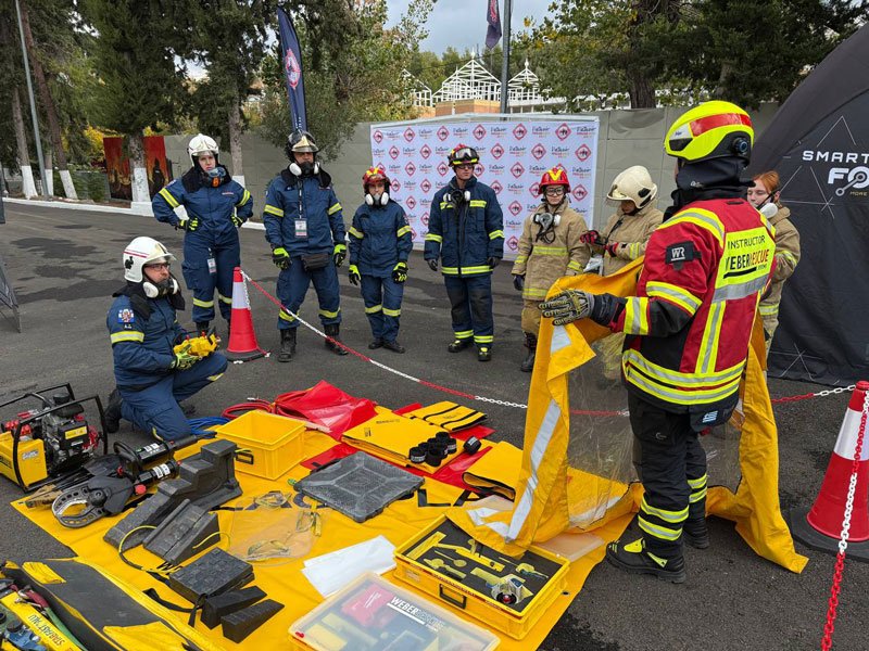 διασώστες στην εκπαιδευτικη εκδηλωση rescue days