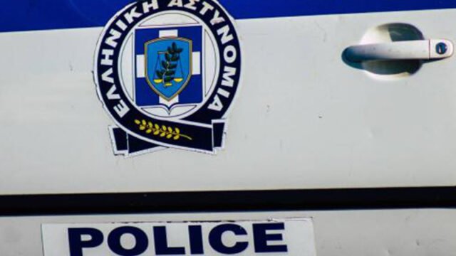 πόρτα από περιπολικό αστυνομίας