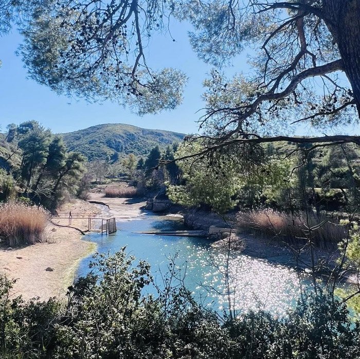 λίμνη μαραθώνα