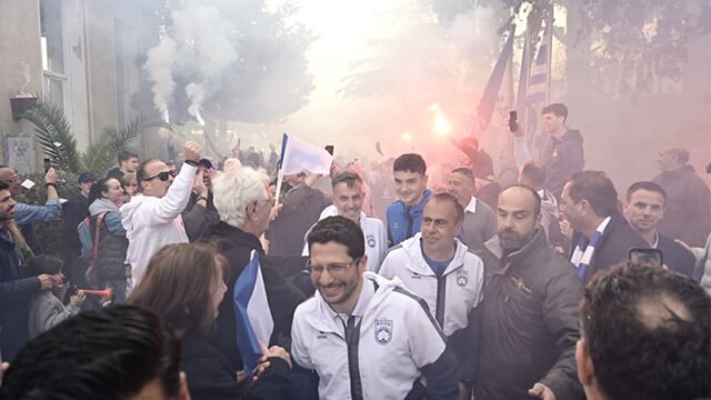 πανυγιρισμοι στην κηφισια με τα τη σημαντικη νικη με 0-1 στην καλαμάτα