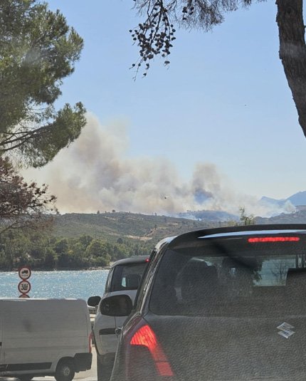 φωτιά δροσοπηγή